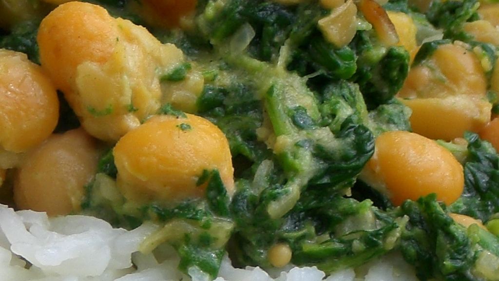 Cómo hacer garbanzos con espinacas (receta sevillana)
